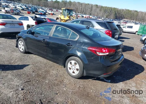 2018 Kia Forte Lx z USA, uszkodzony, nr VIN 3KPFK4A7XJE234467